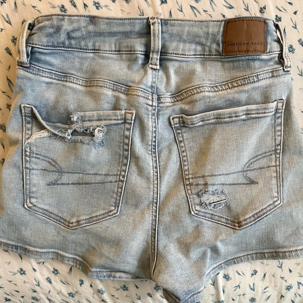 American Eagle Outfitters Blue Jean Shorts Distressed Casual